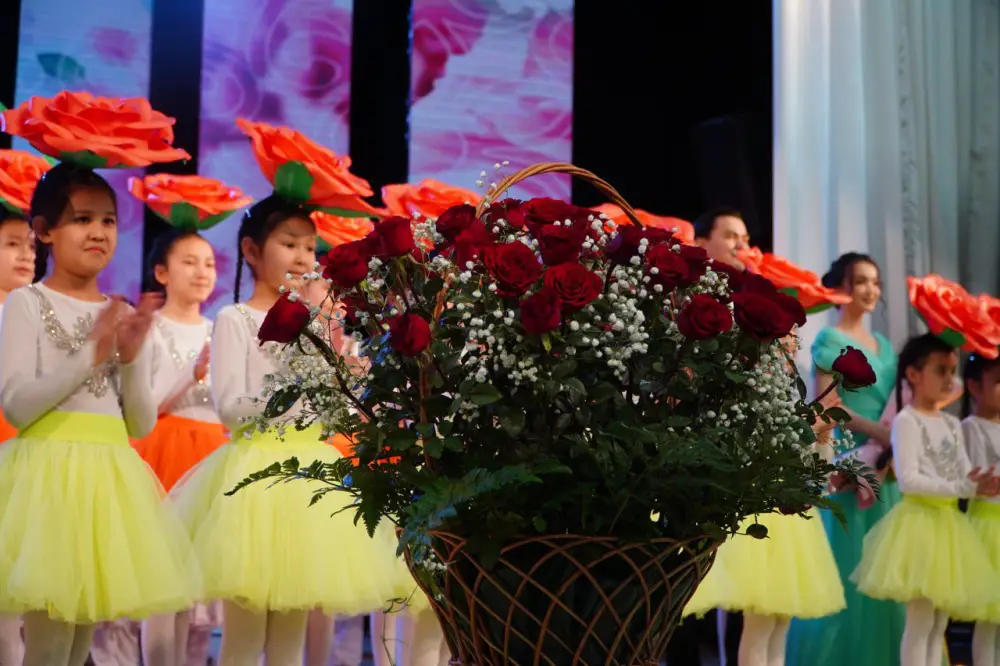 В Акмолинской области прошло торжественное мероприятие, посвященное 8 марта (3)