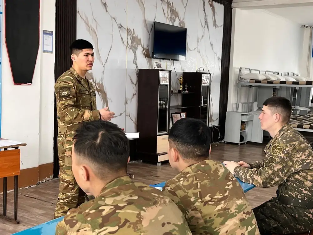 Около 200 курсантов Военного института Сухопутных войск завершили войсковую стажировку в гарнизонах страны (4)