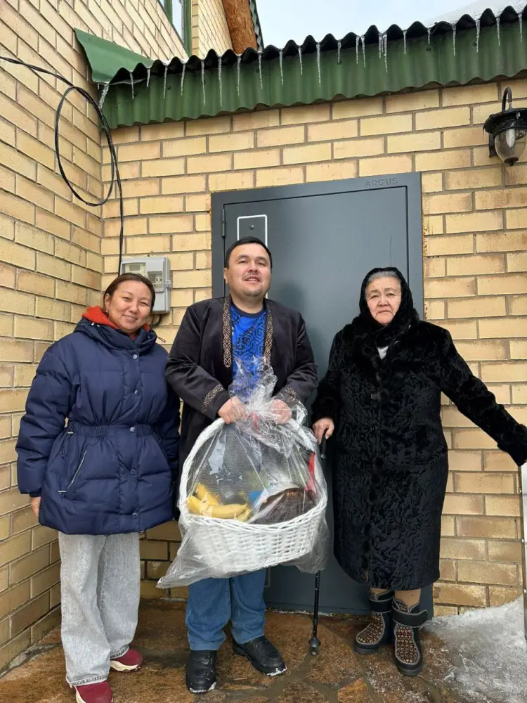 Поздравление ветеранов автодорожной отрасли Казахстана в преддверии международного праздника Наурыз {city2}