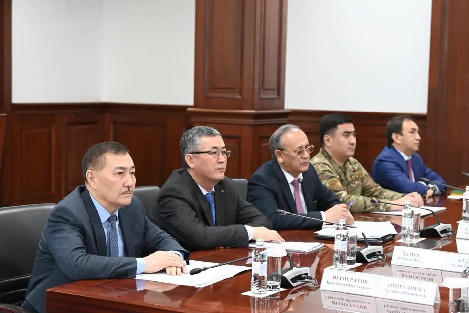 Өңірлердің су тасқынына дайындығы республикалық штаб отырысында талқыланды (2)