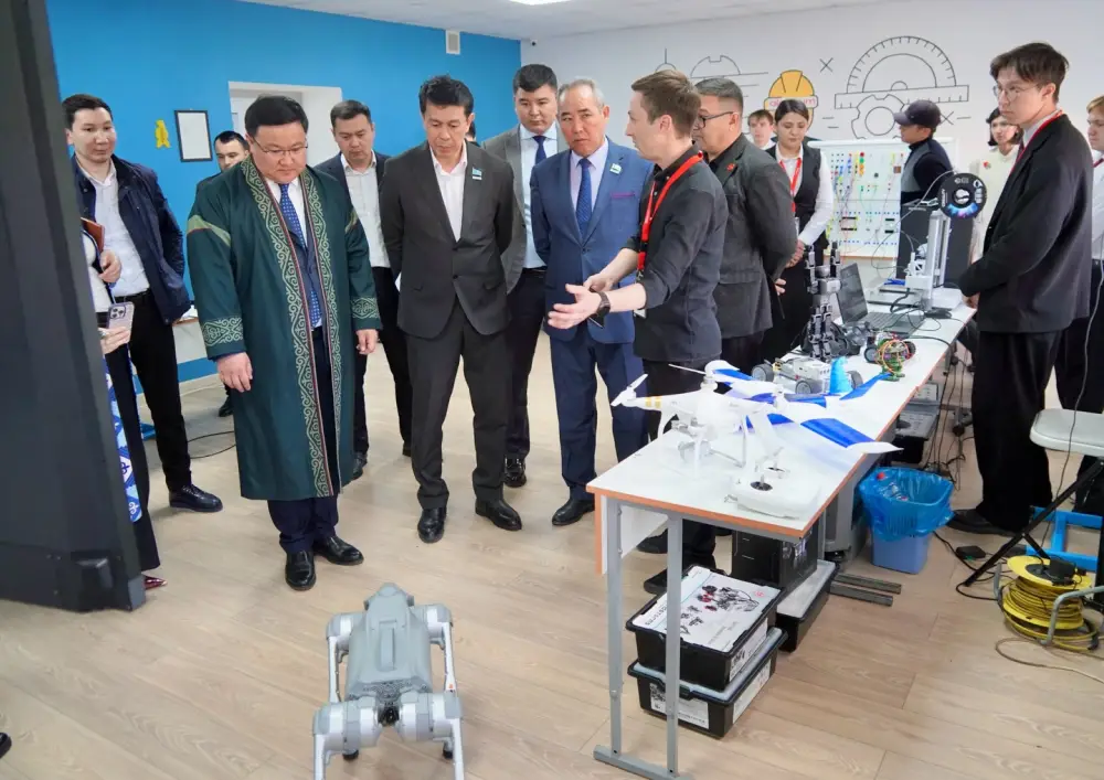 ТУРКЕСТАН: НОВЫЙ IT-КАБИНЕТ В КЕНТАУСКОМ ПОЛИТЕХНИЧЕСКОМ КОЛЛЕДЖЕ ДЛЯ РАЗВИТИЯ ЦИФРОВЫХ КОМПЕТЕНЦИЙ {city2}