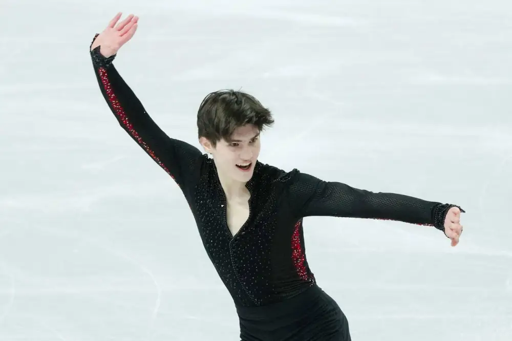 Диас Джиренбаев дебютировал на чемпионате мира (8)