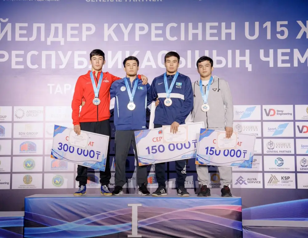 Столичные борцы завоевали несколько медалей на чемпионате страны (3)