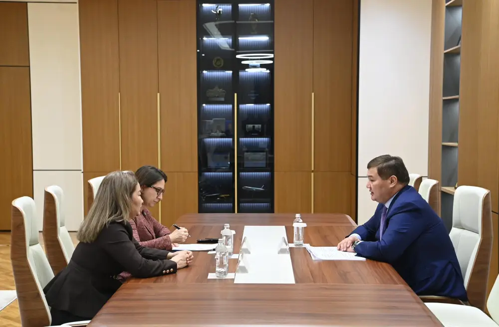 Обсуждение равенства возможностей и традиционных ценностей на встрече акима Кызылординской области с главой координационного совета женщин ООН в Центральной Азии {city2}