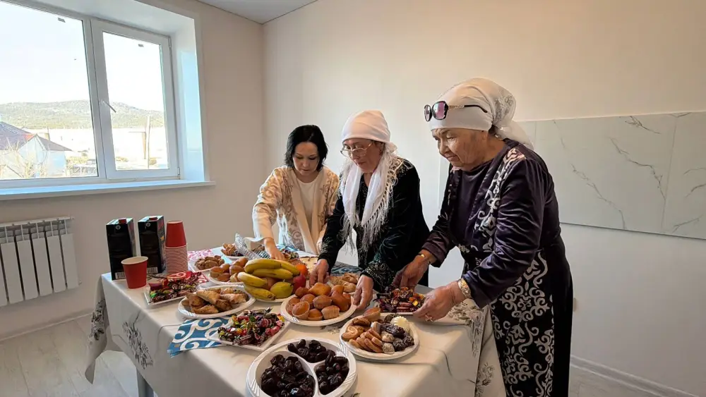 В преддверии Наурыза жители Бурабайского района получили квартиры (3)