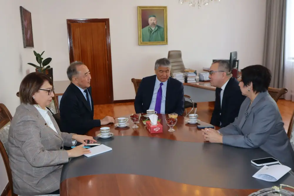 Развитие тюркского литературного наследия лекция в Национальной академической библиотеке РК {city2}