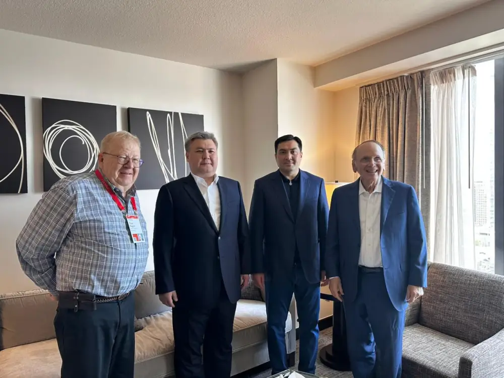 Развитие энергорынков Казахстана обсуждено на CERAWeek с S&P Global {city2}