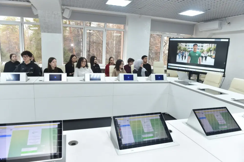 В КазНУ запущен виртуальный эко-советник (5)