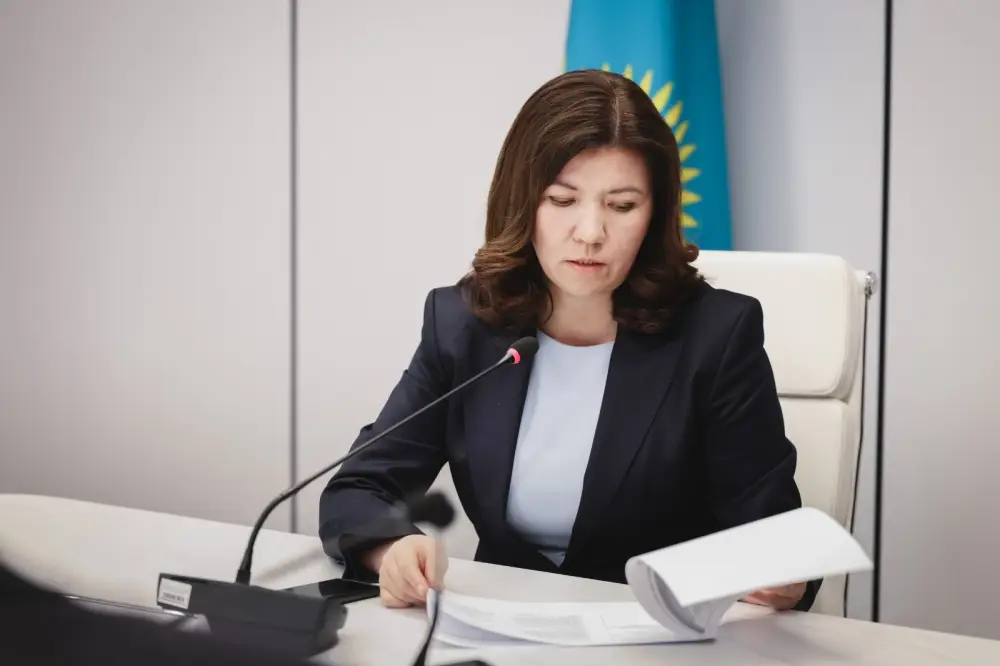 Жулдыз Сулейменова: защита статуса педагога и обеспечение безопасности детей - стратегические приоритеты ведомства {city2}