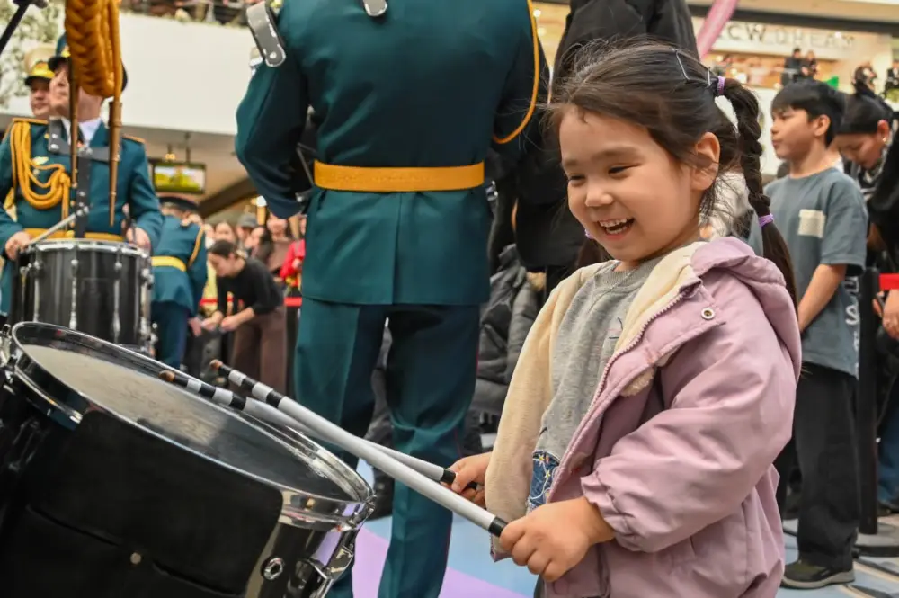 Центральный военный оркестр Астаны выступление Наурыз мейрамы {city2}