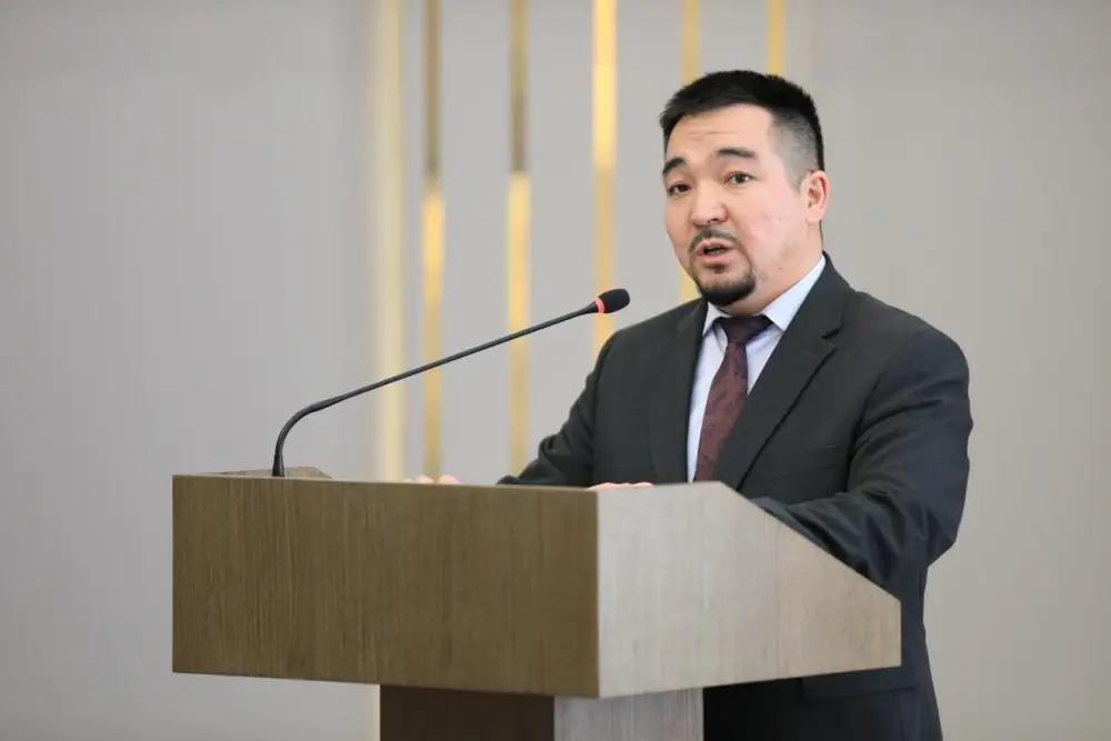 В Актобе рассмотрели вопросы противодействия коррупции и обеспечения безопасности в чрезвычайных ситуациях (8)