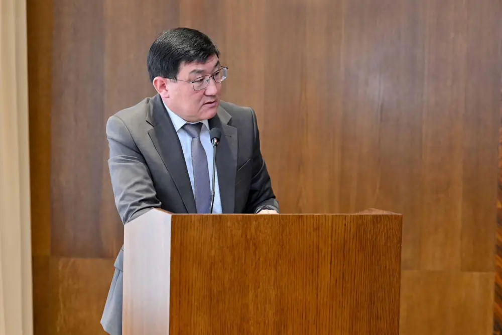 В Семее модернизируют крупные торговые рынки (9)