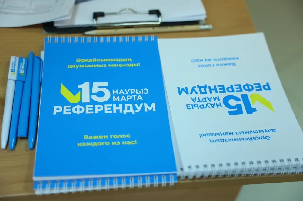 Аким Костанайской области проголосовал на референдуме (9)