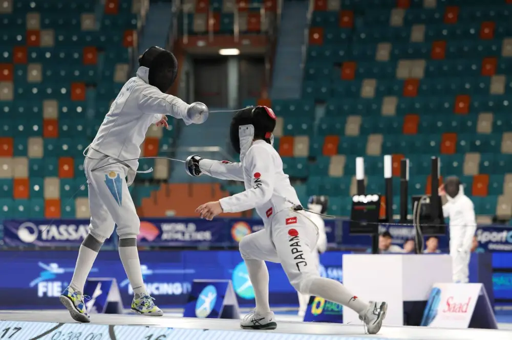 Мужская сборная Казахстана по фехтованию завершила Кубок мира в ТОП-5 (5)