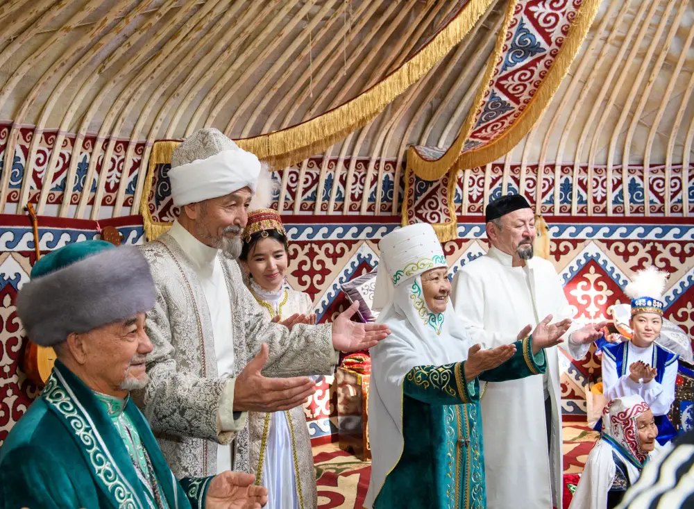 17 марта – «Шаңырақ күні» (День семейных ценностей) {city2}