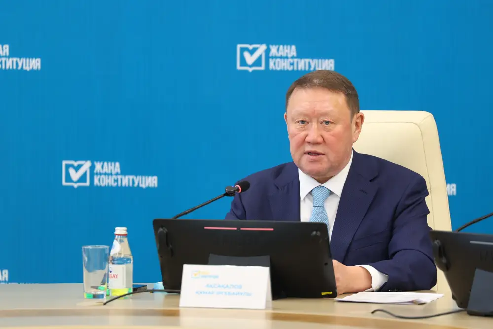 Разъяснили проект новой Конституции (9)