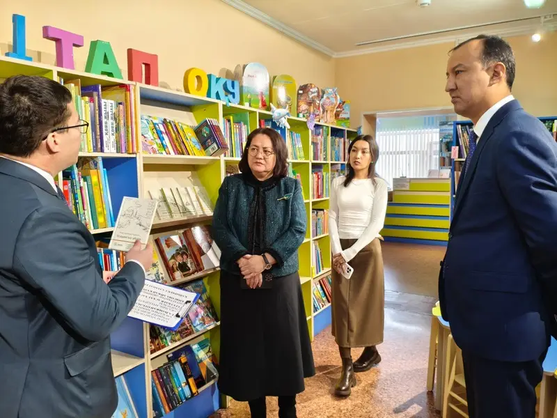 Доступное право: в Карагандинской области напечатали проект новой Конституции шрифтом Брайля (4)