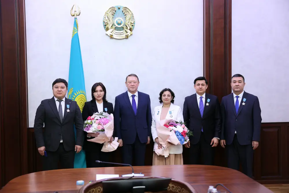 Орден «Құрмет» (7)