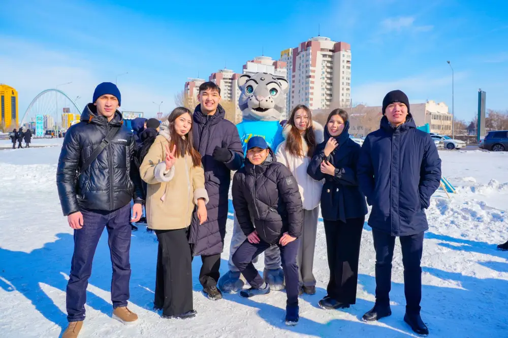 Молодежь Астаны объединяется для поддержки новой Конституции перед референдумом {city2}