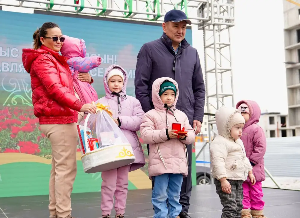 Новые квартиры для 20 семей в ВКО: шаг к улучшению жилищных условий региона {city2}