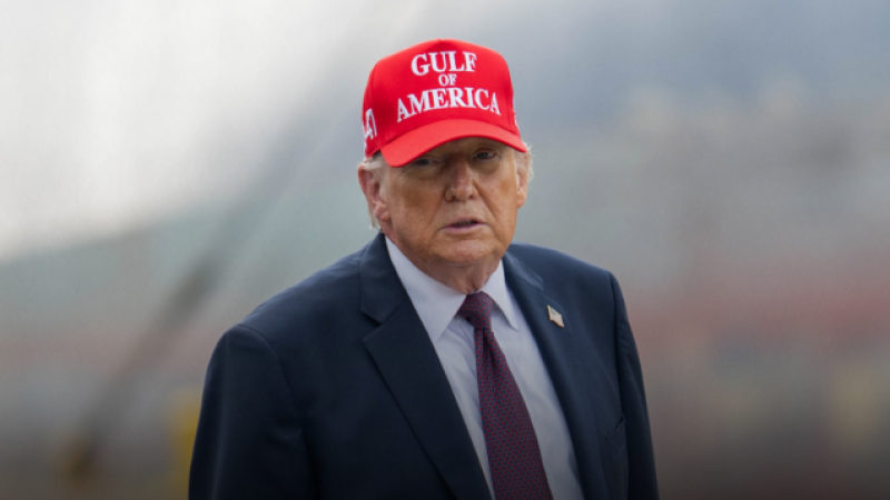 Трамп: Цены на нефть снизятся после устранения ядерной угрозы Ирана {city2}