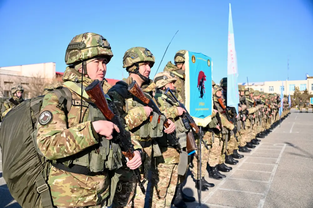 Комиссия Генерального штаба проинспектировала воинские части на западе Казахстана (7)