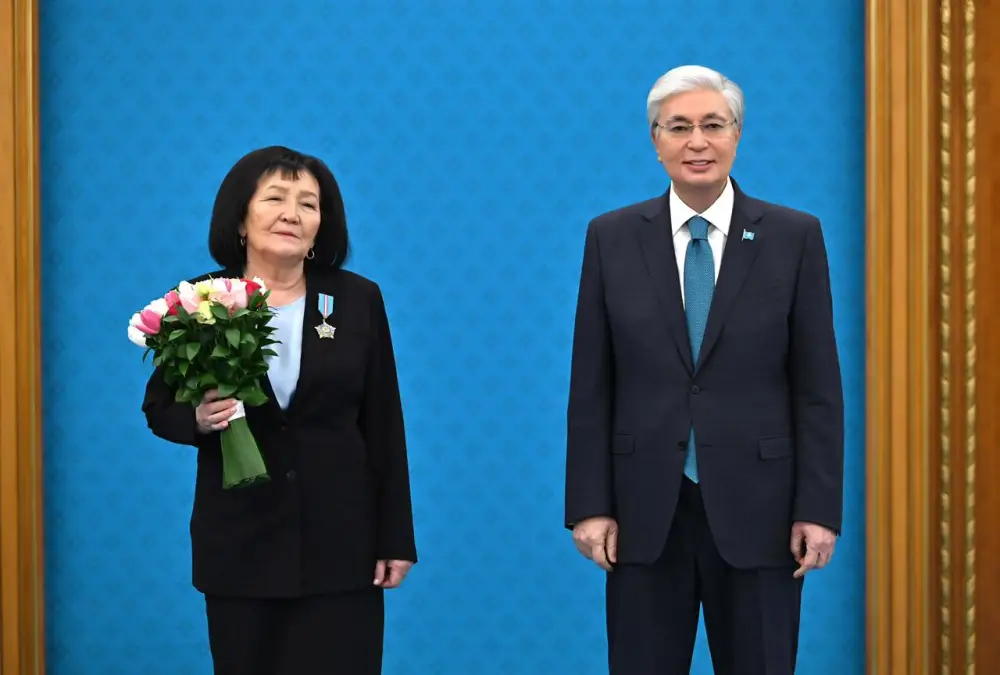 Научный сотрудник награждён орденом «Құрмет» (2)