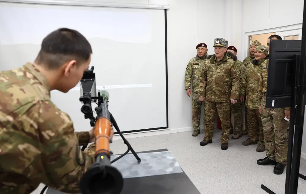 Повышение боеготовности: инспекция министра обороны в Астане и её значение для Сил специальных операций {city2}