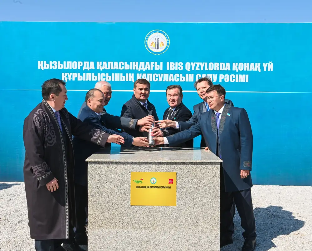Заложена капсула строительства гостиницы IBIS в Кызылорде (10)