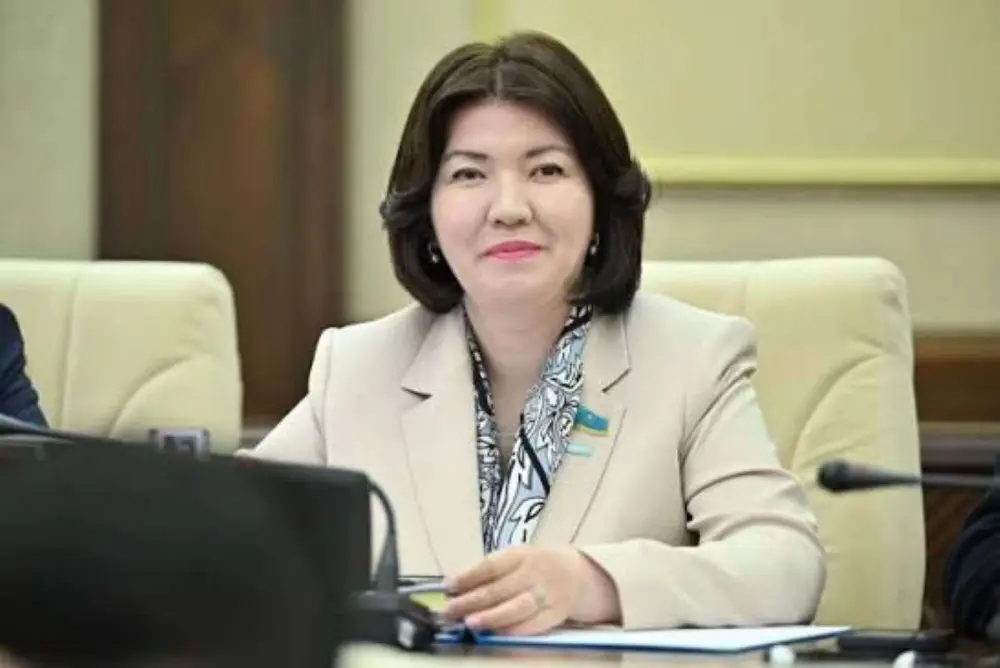 Министр просвещения Казахстана анонсировала революционные изменения в системе образования для подготовки к будущим профессиям {city2}