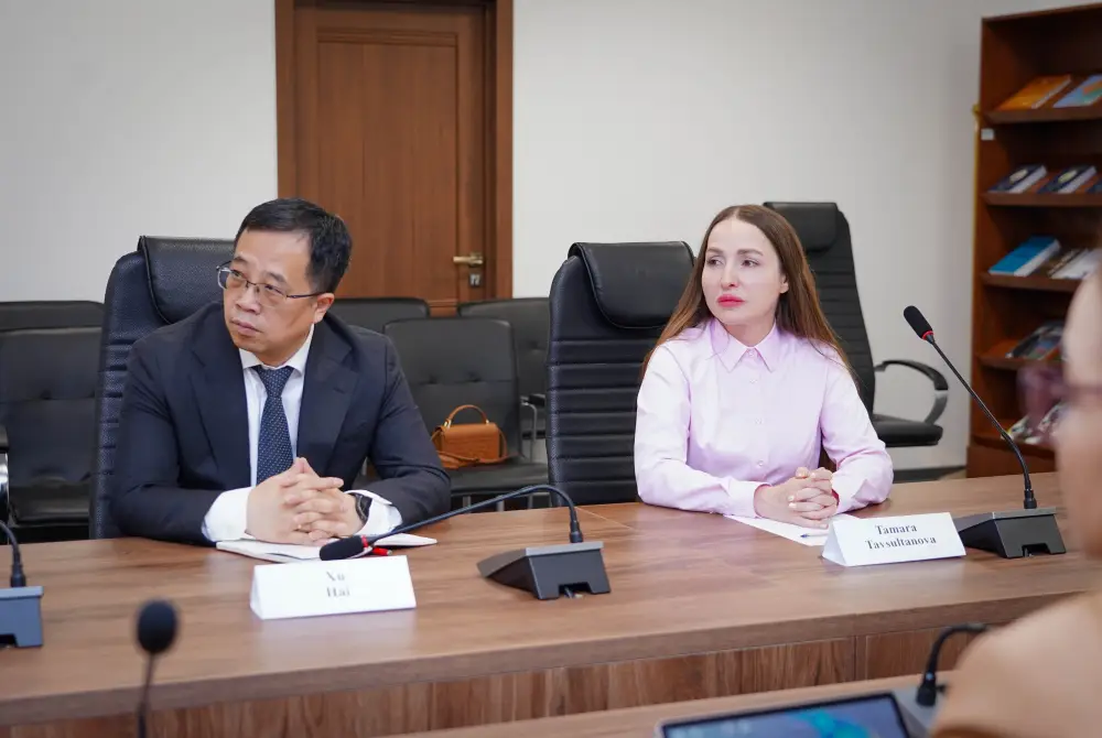 Международный опыт Huawei будет интегрирован в развитие AI-Sana (3)