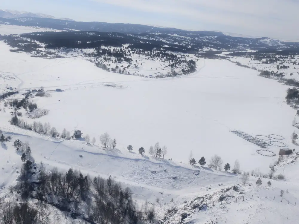 В регионах проводится мониторинг паводкоопасных участков и противопаводковые работы (6)