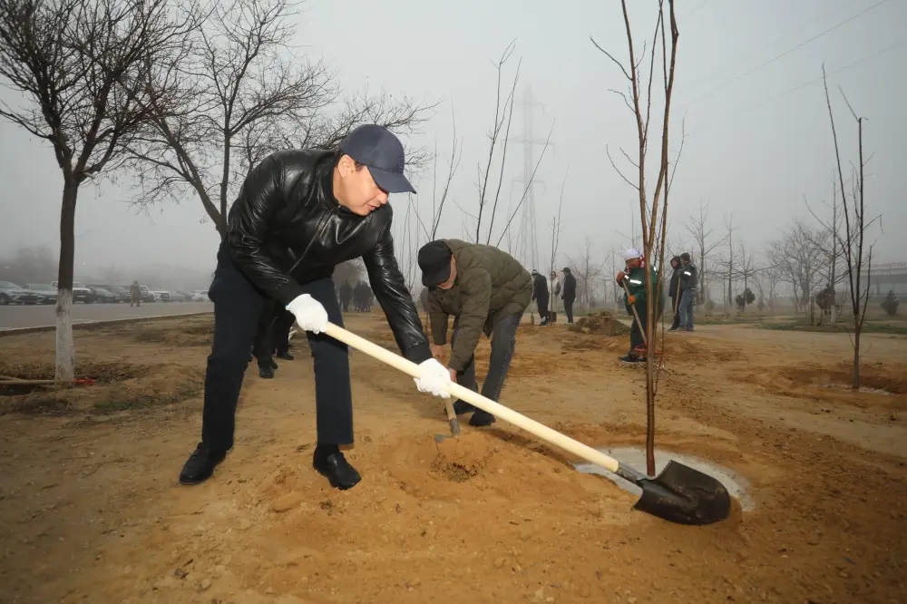 В Мангистауской области в рамках экологической акции «Тазару күні» прошёл масштабный субботник (3)