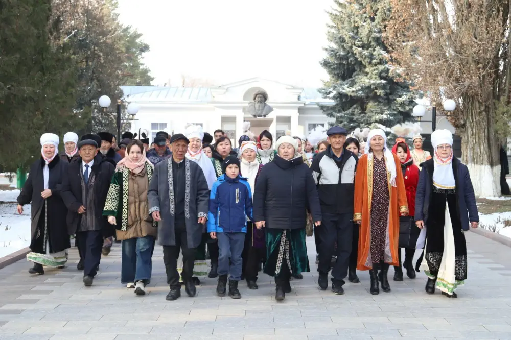 Голос потомка: внук Жамбыла Жабаева на перепутье исторического выбора {city2}