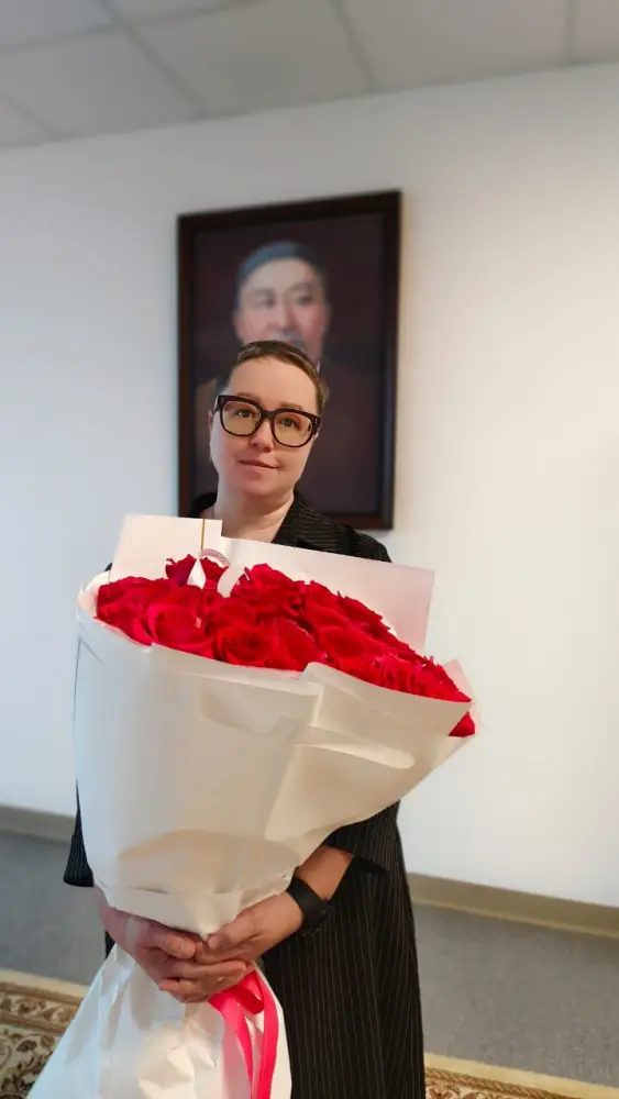 Вклад женщин в государственное управление: повышение эффективности и профессионализма в службе {city2}