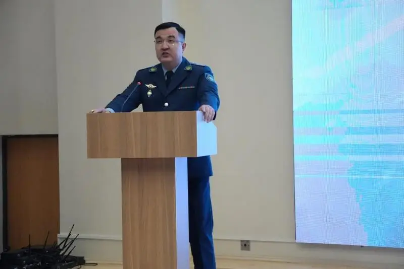 «Закон и порядок»: в Караганде для школьников провели урок правовой грамотности (5)