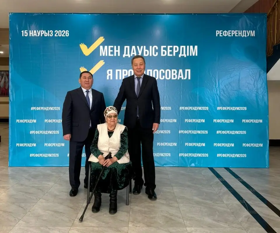 90-летний голос: мудрость на референдуме! {city2}