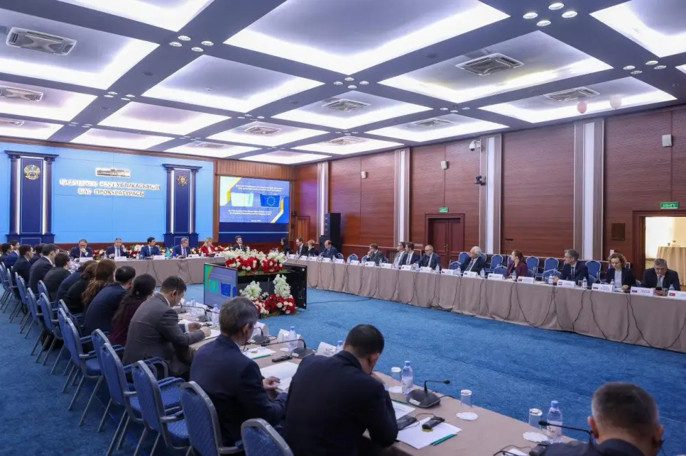 Встречи в Генеральной прокуратуре: перспективы улучшения прав человека в Казахстане через сотрудничество с ЕС {city2}