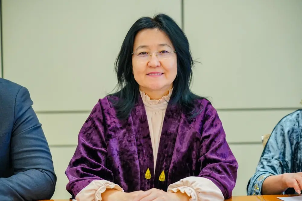 Поддержка женского предпринимательства в Астане гранты и субсидии {city2}