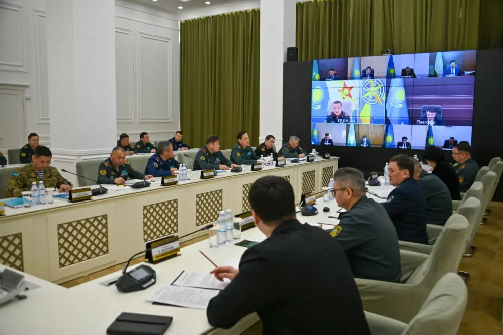 В Астане прошло совещание по организации весенней призывной кампании (3)