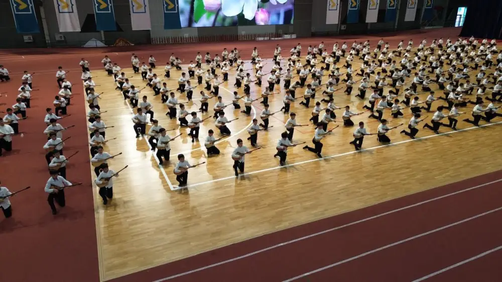 Полмиллиона казахстанских детей одновременно исполнили известные народные кюи (7)