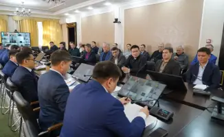Совещание по развитию промышленности в Акмолинской области: обсуждение итогов 2025 года и проблемы кадрового дефицита