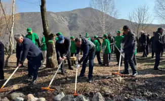 В Алматинской области 1500 человек собрали для участия в экологической акции «Мөлдір бұлақ»