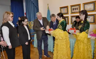 В Алматы презентовали аудиокниги со сказками на основе архивных записей