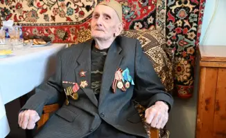 Поздравление ветерана войны с юбилеем в Караганде