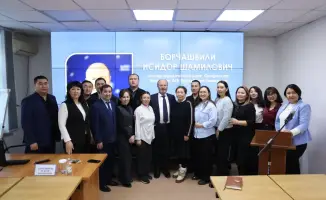 Обсуждение теоретических основ и практических примеров исключений из преступных деяний на лекции профессора Борчашвили в Академии правосудия