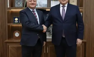 На дипломатическом мосту: Казахстан и Молдова прощаются с уважением