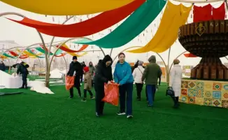 Акция по уборке в Астане: формирование экологической культуры через участие молодежи и волонтеров