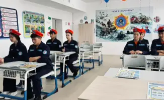 Открытие более 50 классов «Юный спасатель» в Казахстане: подготовка новой волны защитников общества