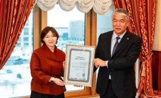 Награды ТЮРКСОЙ в Астане для Димаша и Самал